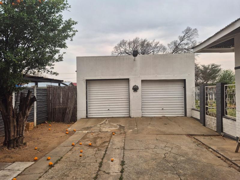 4 Bedroom Property for Sale in Bothaville Free State